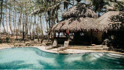 Natura Cabana boutique hotel & Spa